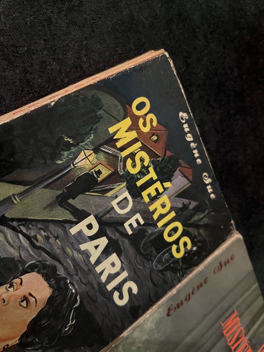 Livros Os mistérios de Paris