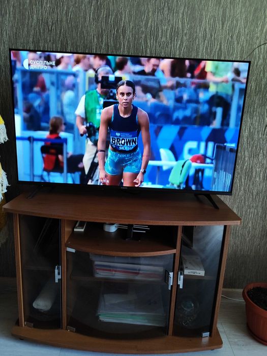 Продам новый телевизор XIAOMI с домашним кинотеатром .