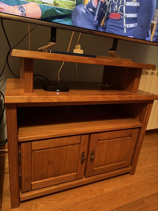 Movel de tv Pedrosa 87-47-63 cm altura