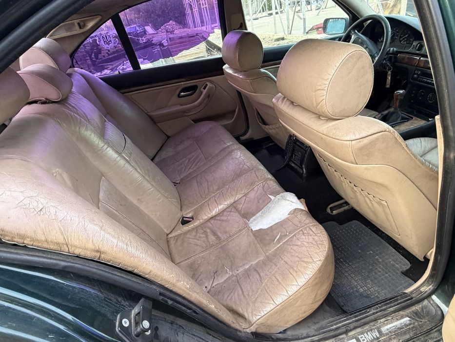 Продам BMW e39, 3.0 M57 механика