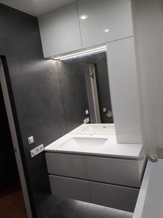 Меблі для ванної кімнати