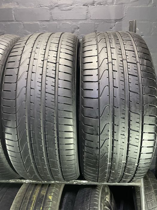 Різноширокі 285/40 + 325/35 R22 Pirelli Pzero