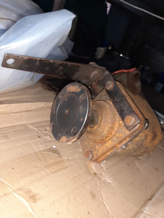 Роздатка.  Вал відбору потужності