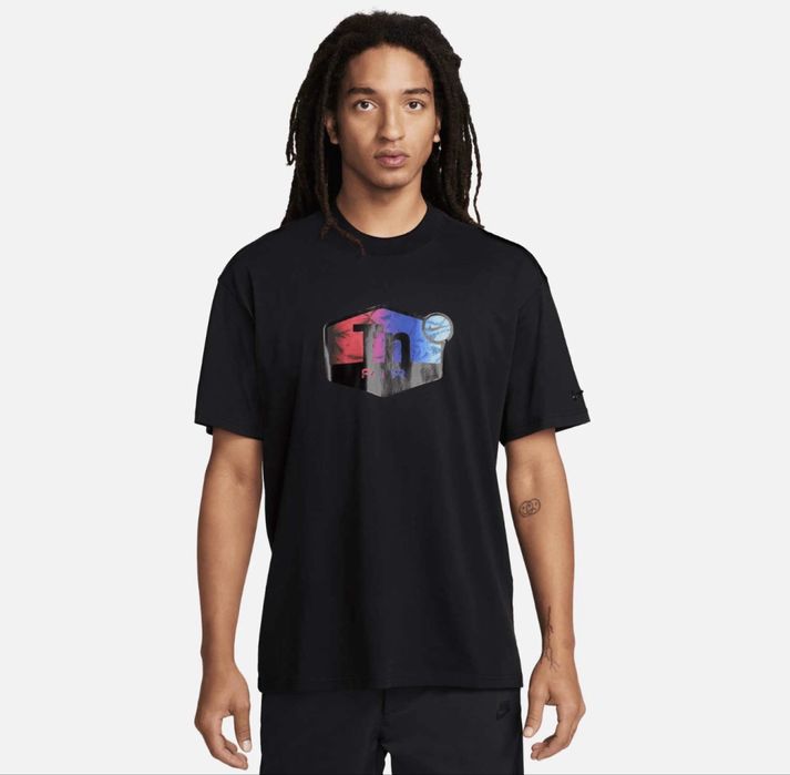 Футболка Nike Graphic T-Shirt Розміри: S.M.L Нова.Оригінал