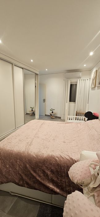 V3 para Arrendar ao Ano Armação de Pêra