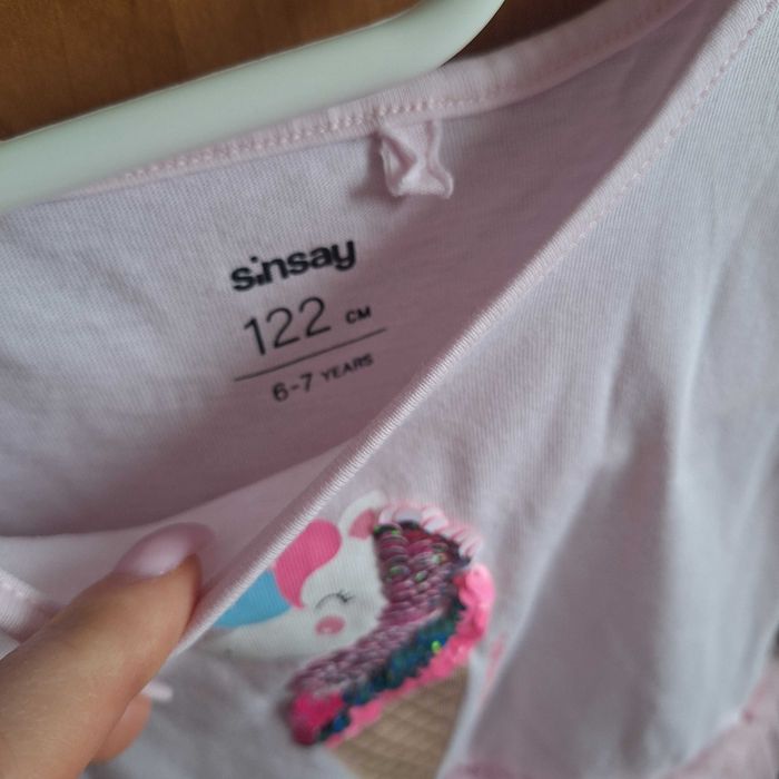 Рожева сукня на дівчинку 122 см