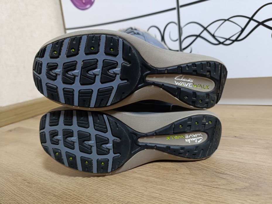 Зимові черевики чоботи Clarks WaweWalk Gore-Tex 38-38,5 розмір, 24 см