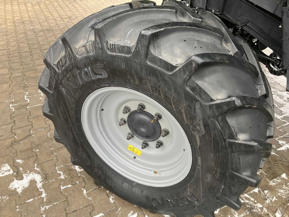 Зернозбиральний комбайн Deutz Fahr C9306 2023 рік, наробіток 1119