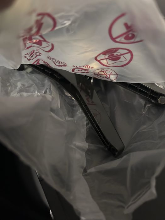 TV LG 50” 4K Smart TV (50UQ75006LF) – ecrã partido – ideal para peças