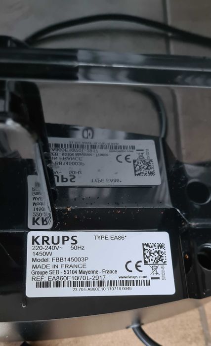 Ekspres Krups EA860e10   Quattro Force