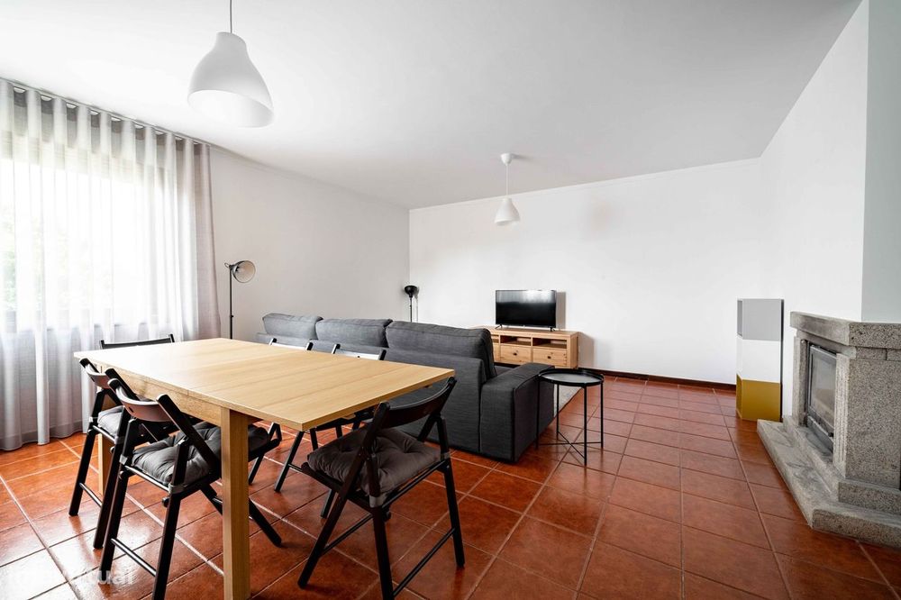 Quarto privado em moradia, a 5 minutos da Universidade do Minho