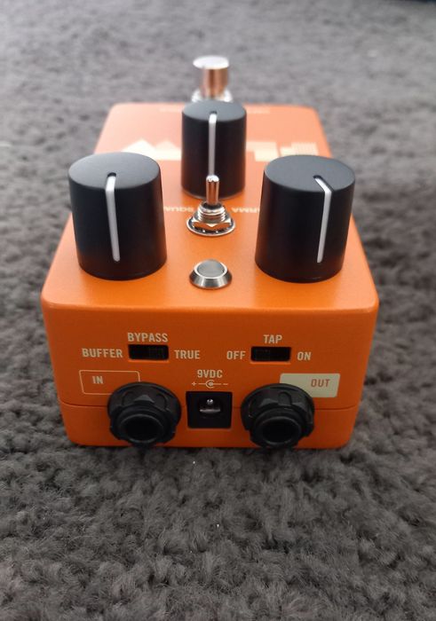 Pedal universal audio flow tremolo