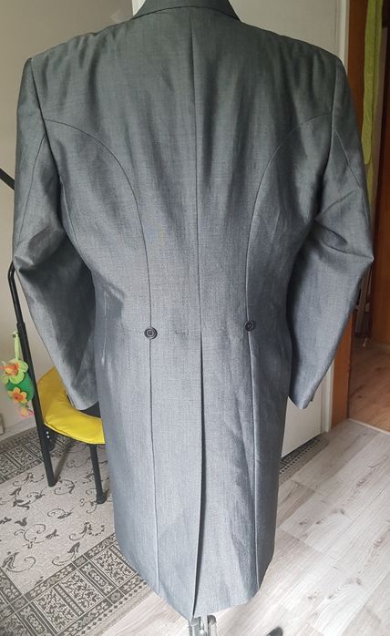 Surdut angielski 52 - 54  plus dodatki