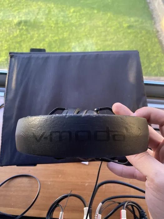 Headphones V-Moda M100 p/ DJ