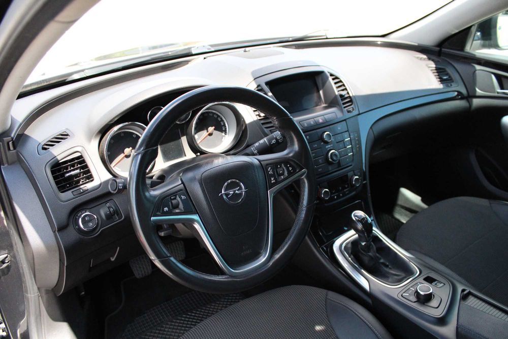 OPEL INSIGNIA 2.0 CDTI Cosmo Full Extras