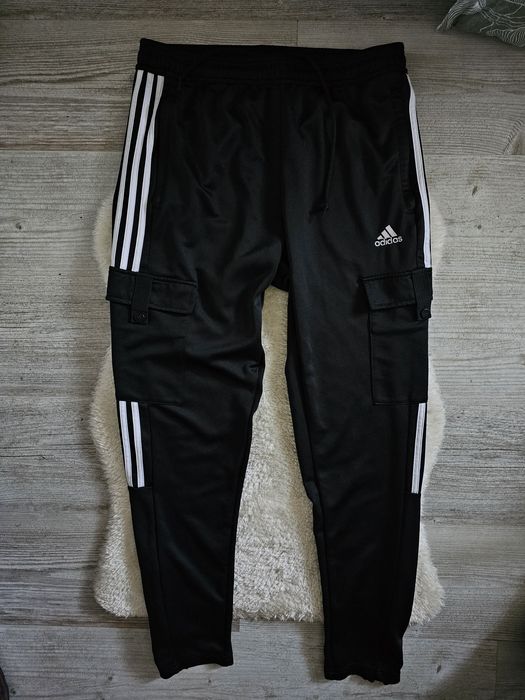 Spodnie dresowe Adidas bojówki Rozmiar L Czarne Dres , Dresy