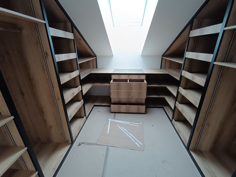 Złota Rączka, uslugi stolarskie, hydrauliczne, elektryczne, malowanie