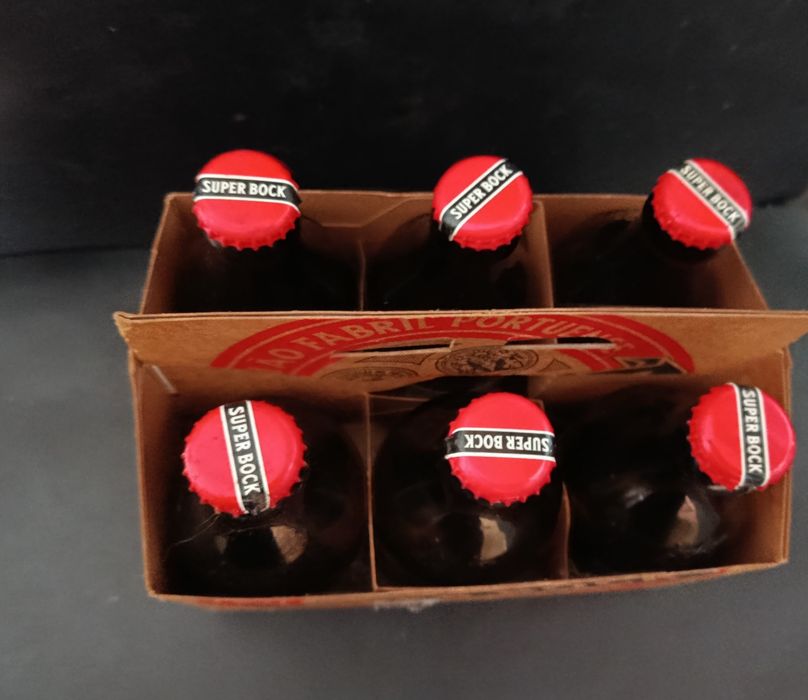 Conjunto 6 garrafas Super Bock 90anos