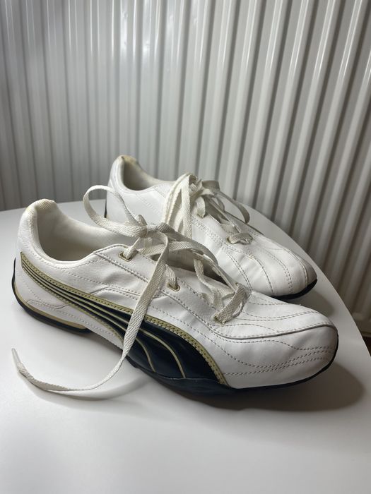 Buty halowe piłkarskie PUMA 41.5 Piłka