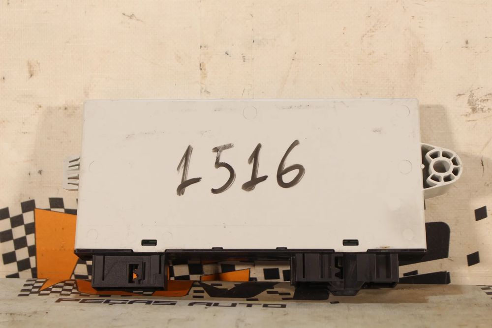 Módulo genérico BMW 7 (F01, F02, F03, F04)480228228979773441