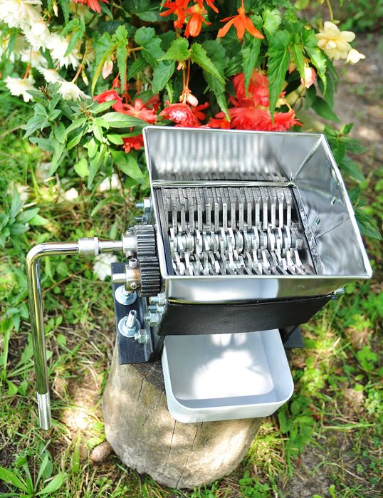 shredder dwuwałowy SUM ST-160, rozdrabniacz, młynek, kruszarka