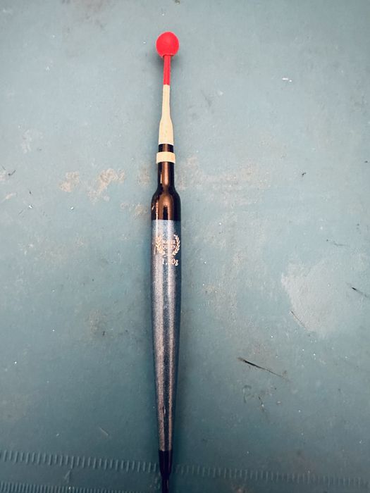 Vendo conjunto de boias para pesca