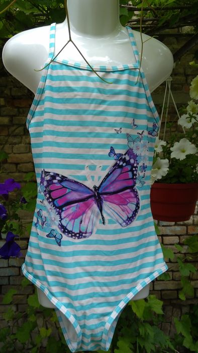 Купальник для девочки с бабочкой