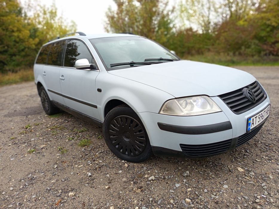 Автомобіль пасат