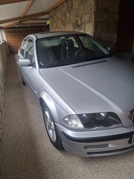 Carro BMW 320..