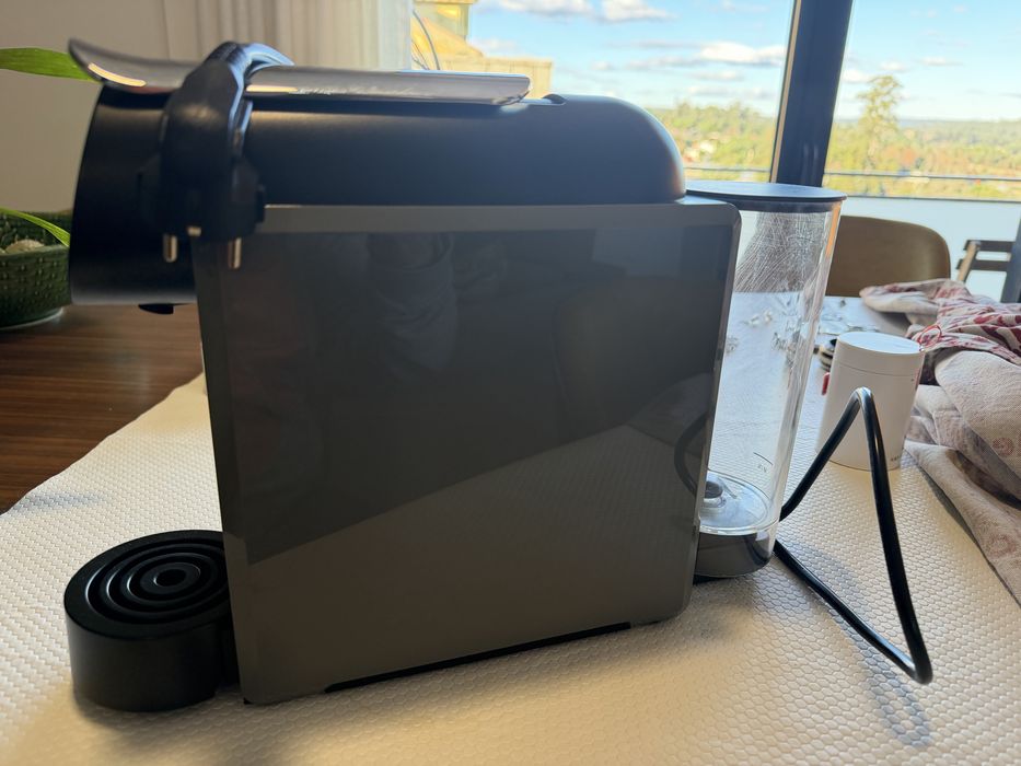 Maquina de Cafe - Delta Q