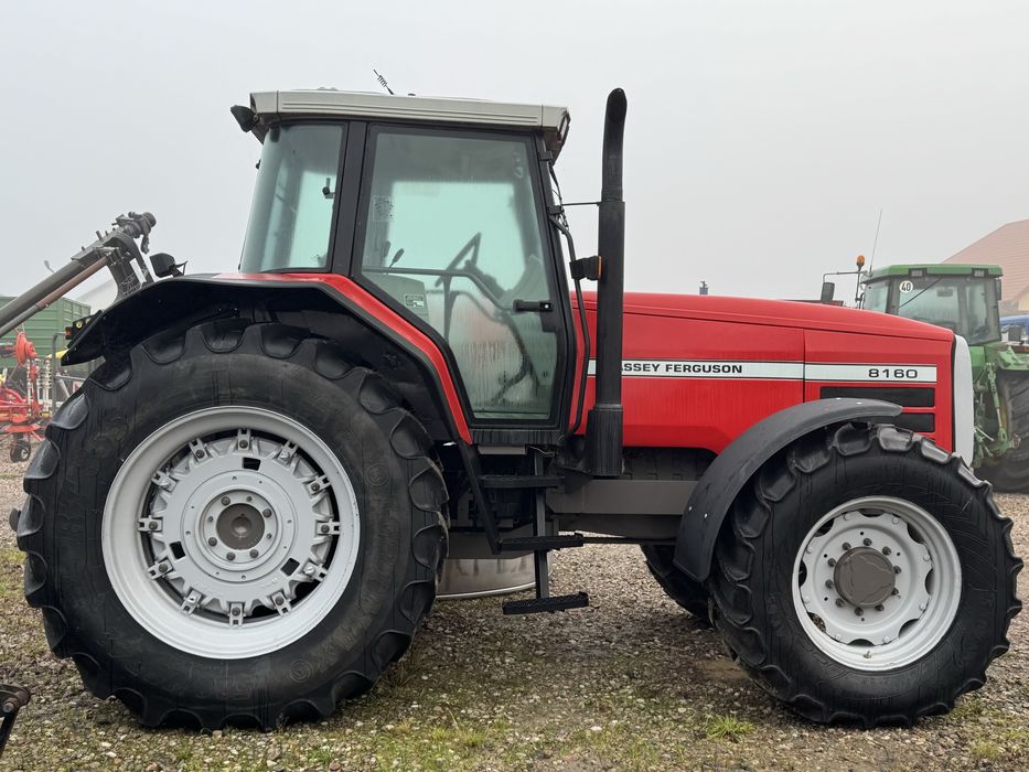 Ciągnik MASSEY FERGUSON 8160 - 200KM - Mocna i prosta maszyna