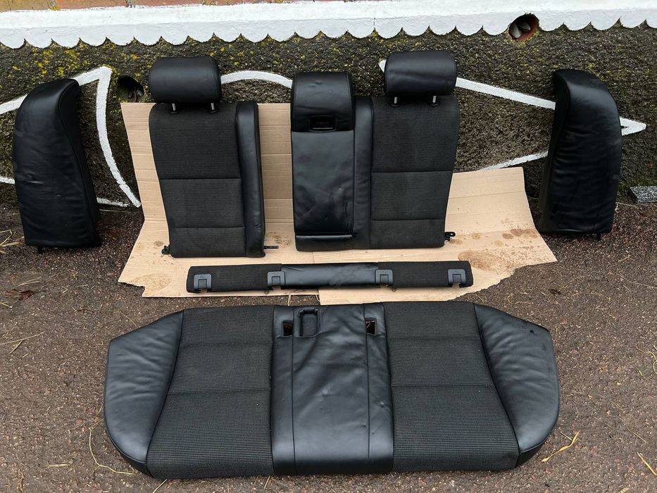 Задня спинка та диван BMW е61 універсал