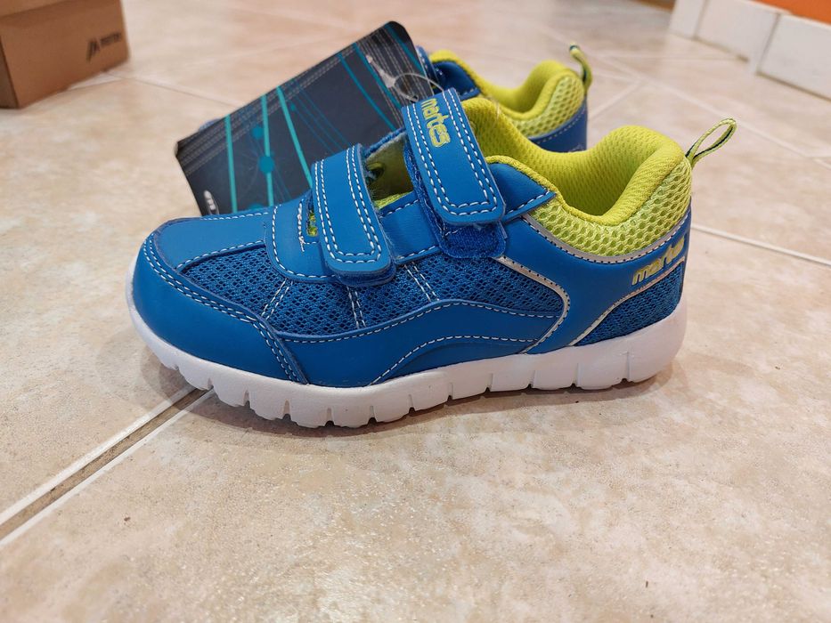 Nowe buty adidasy r. 26