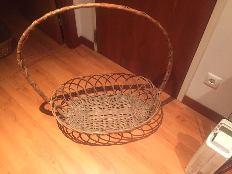 3 Wicker Baskets427871954388264962