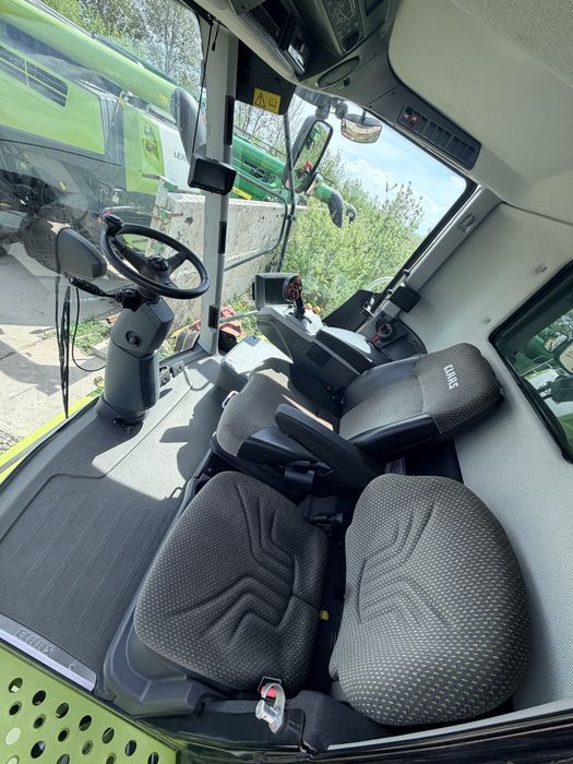 Комбайн Claas lexion 650