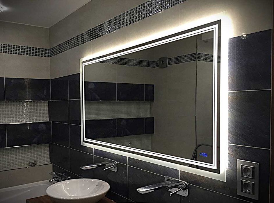 Дзеркало з LED підсвіткою / Зеркало с лед подсветкой в ванну в рамке