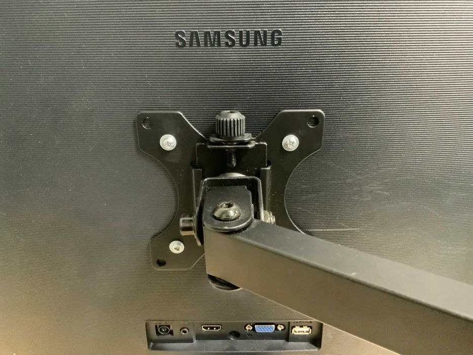 Monitores Samsung Curvo 27"   X2 uni / X1 uni para venda