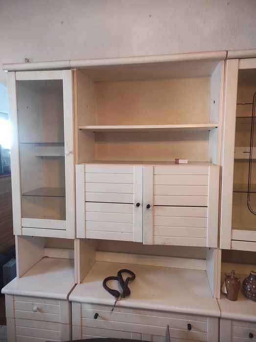 Móvel de sala usado com marcas