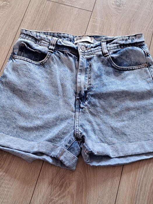 Spodenki jeansowe