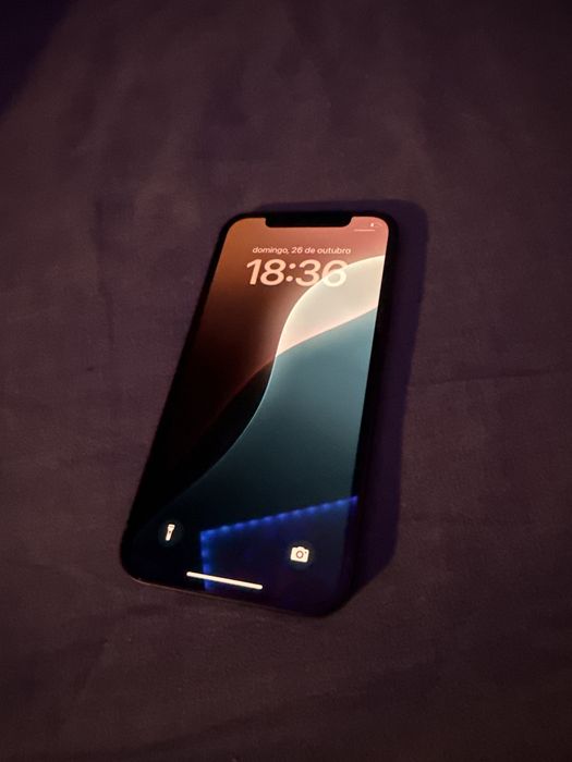 Iphone 12 preto novo