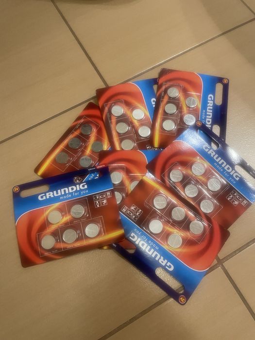 Bateria litowa Grundig  zestaw
