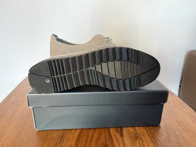 Buty oksfordki skórzane damskie Pier One