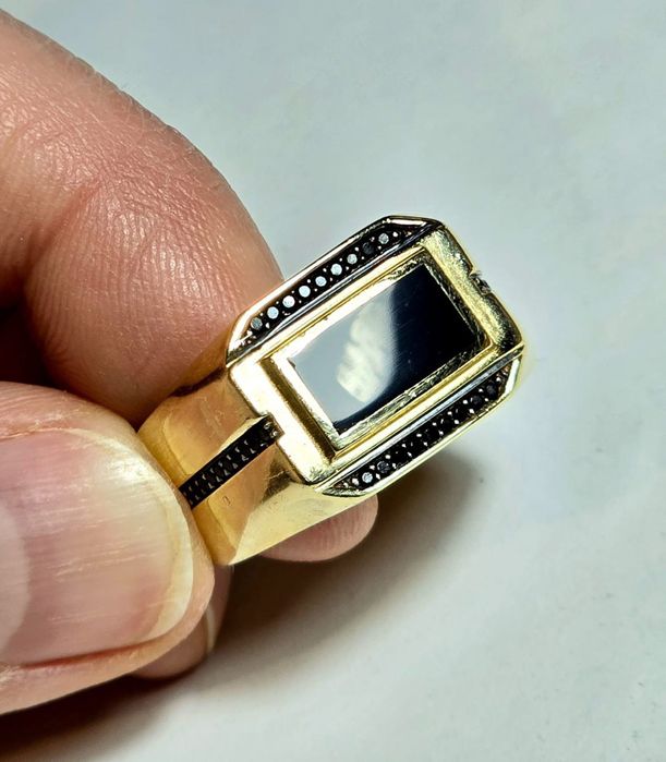 Золото 585. Перстень. Ювелірна прикраса