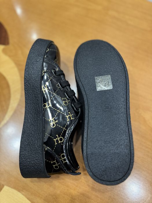 Нові лакові кеди ROCCOBAROCCO 37р.