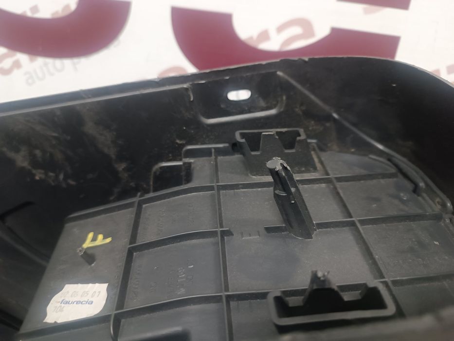 Apoio de Braço RENAULT MEGANE II - 8200079091