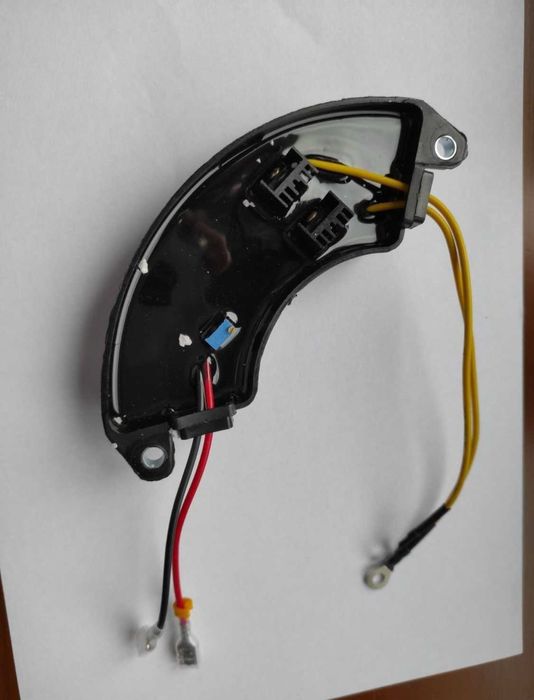 AVR регулятор напруги  7-8  квт. Оригинал .