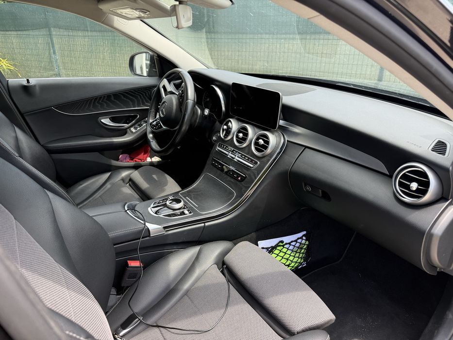 Mercedes-Benz C 220 d Avantgarde SW 9G-Tronic – Junho 2019 – Excelente Estado