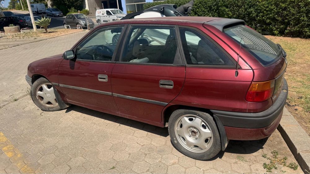Opel Astra 1.4 completo