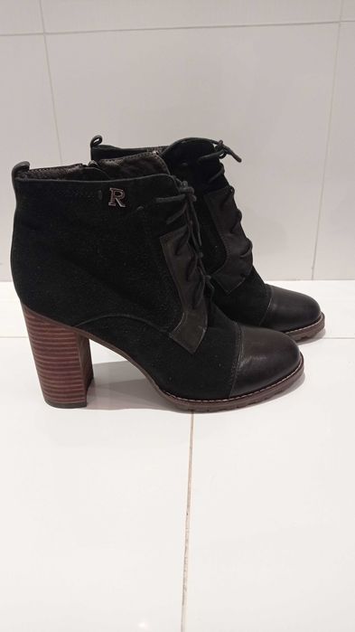 Новые ботинки замш +кожа с утеплителем 40