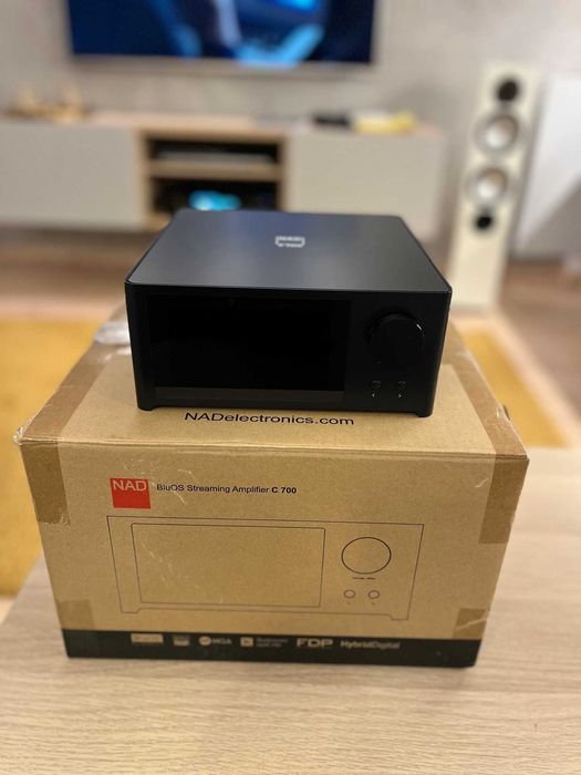 NAD C700 Wzmacniacz sieciowy - stan idealny